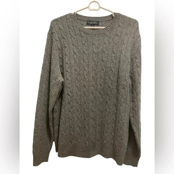 Brooks Brothers Lambswool Cable Crewneck Sweater. Great conditions gray color - Picture 2 of 12